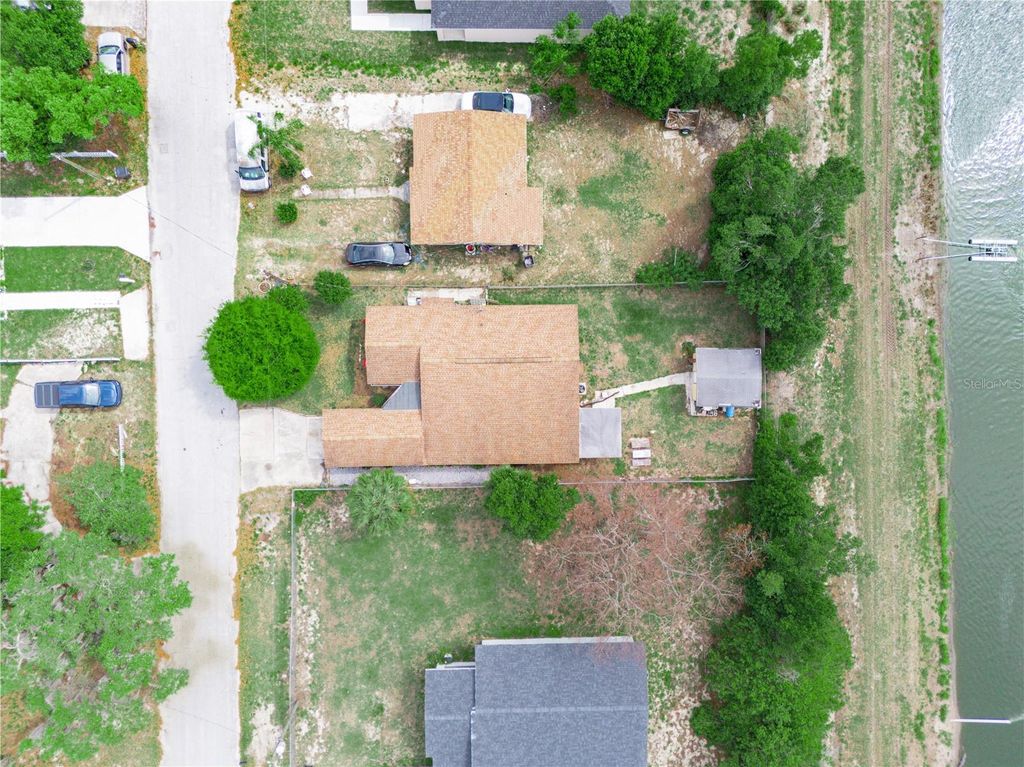 Photo of 129 W Northside Drive, Lake Wales, FL 33853 (MLS # P4938393)