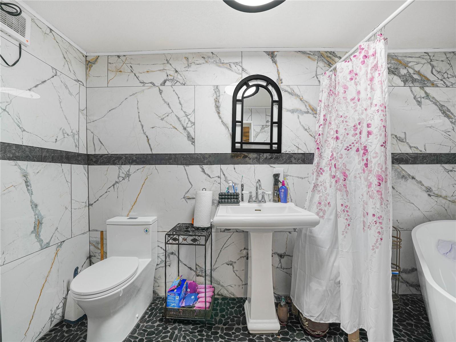 NORTHSIDE HEIGHTS - Residential