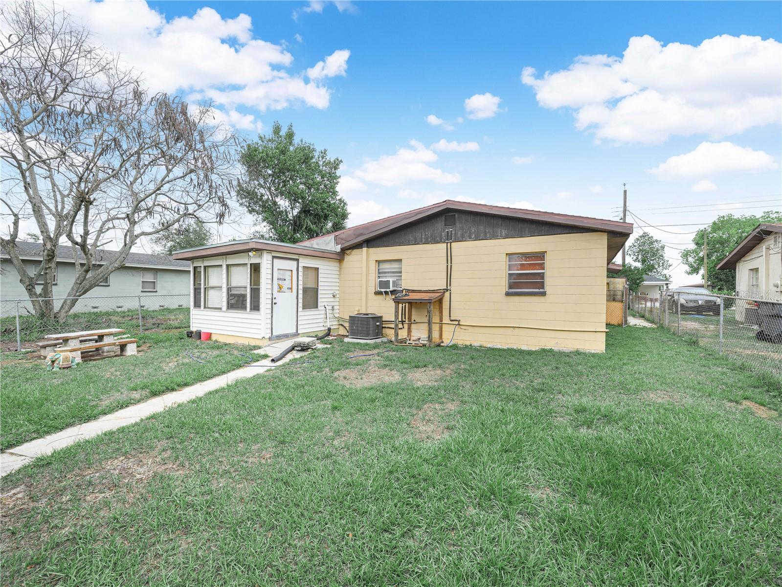 NORTHSIDE HEIGHTS - Residential