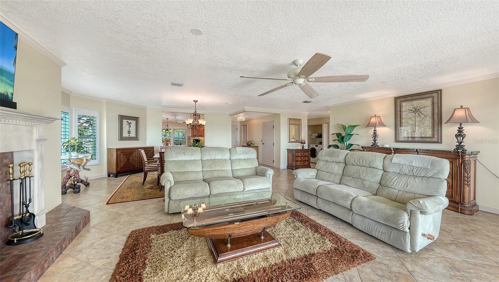 4533 BAY CLUB DRIVE 11, BRADENTON, FL, 34210 4 4533 BAY CLUB DRIVE 11