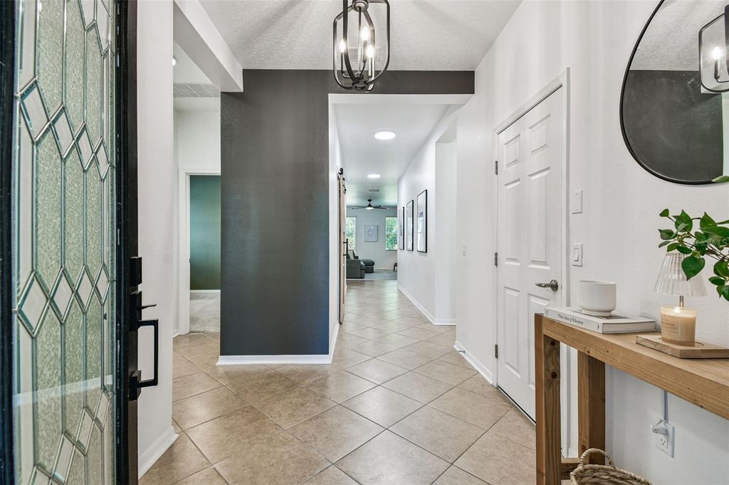 Photo of 20237 Autumn Fern Avenue, Tampa, FL 33647 (MLS # TB8426893)