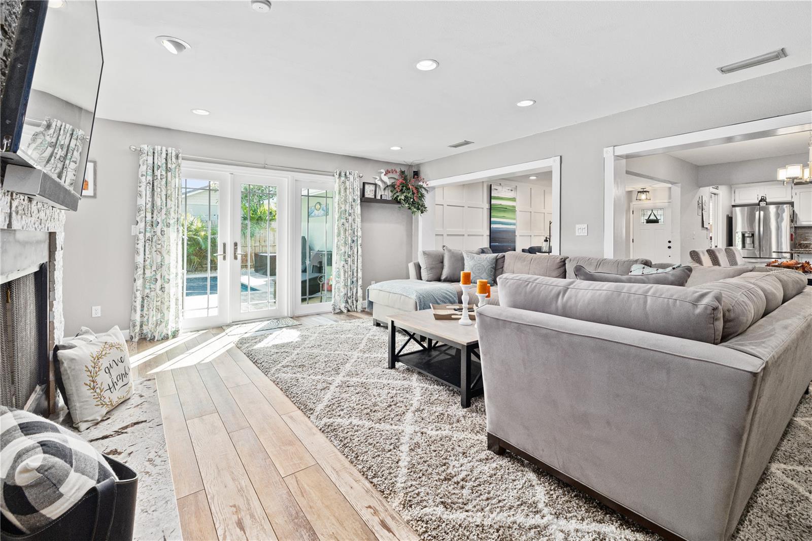 BENT TREE ESTATES-SEC B - Residential