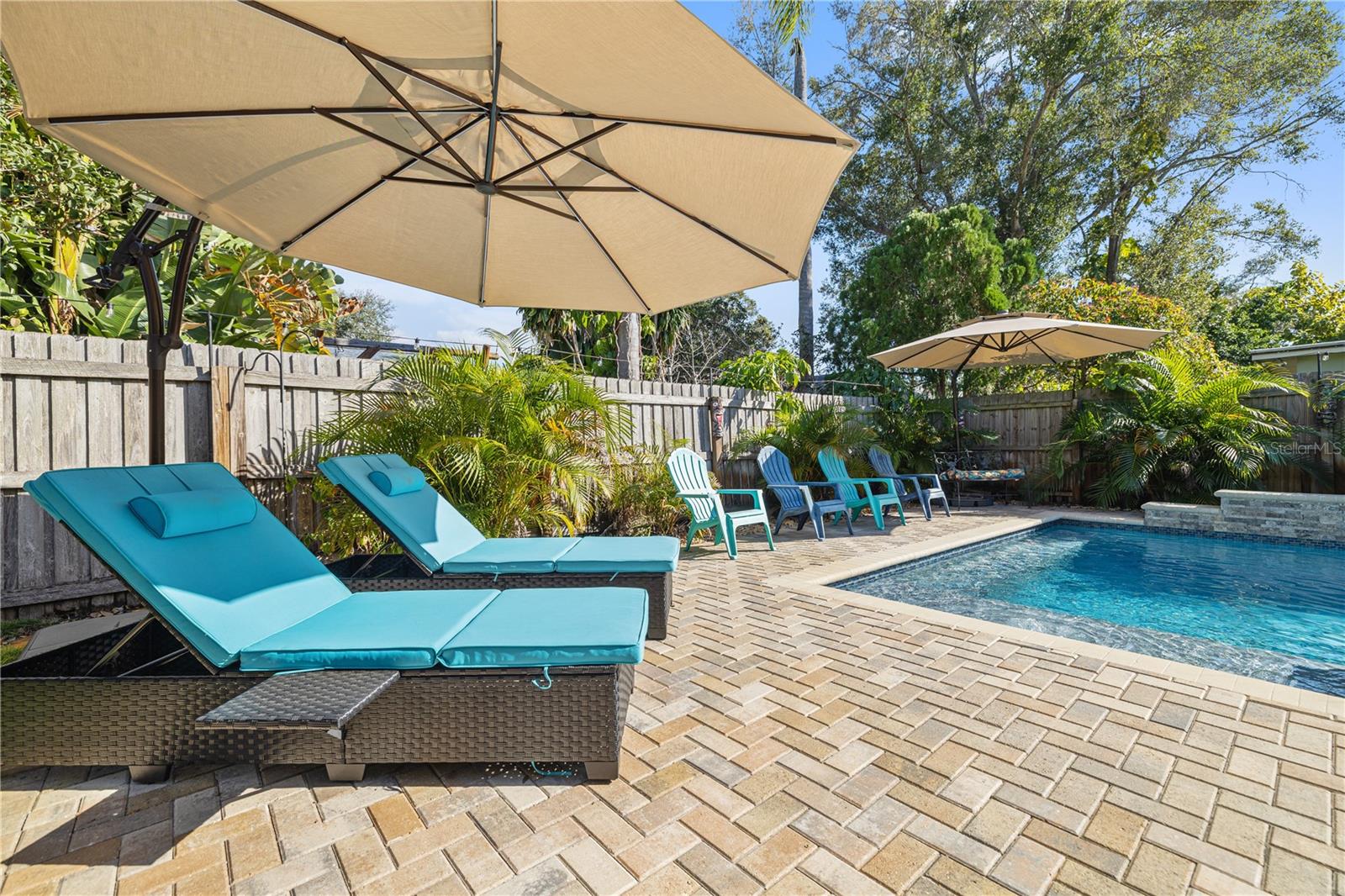 BENT TREE ESTATES-SEC B - Residential