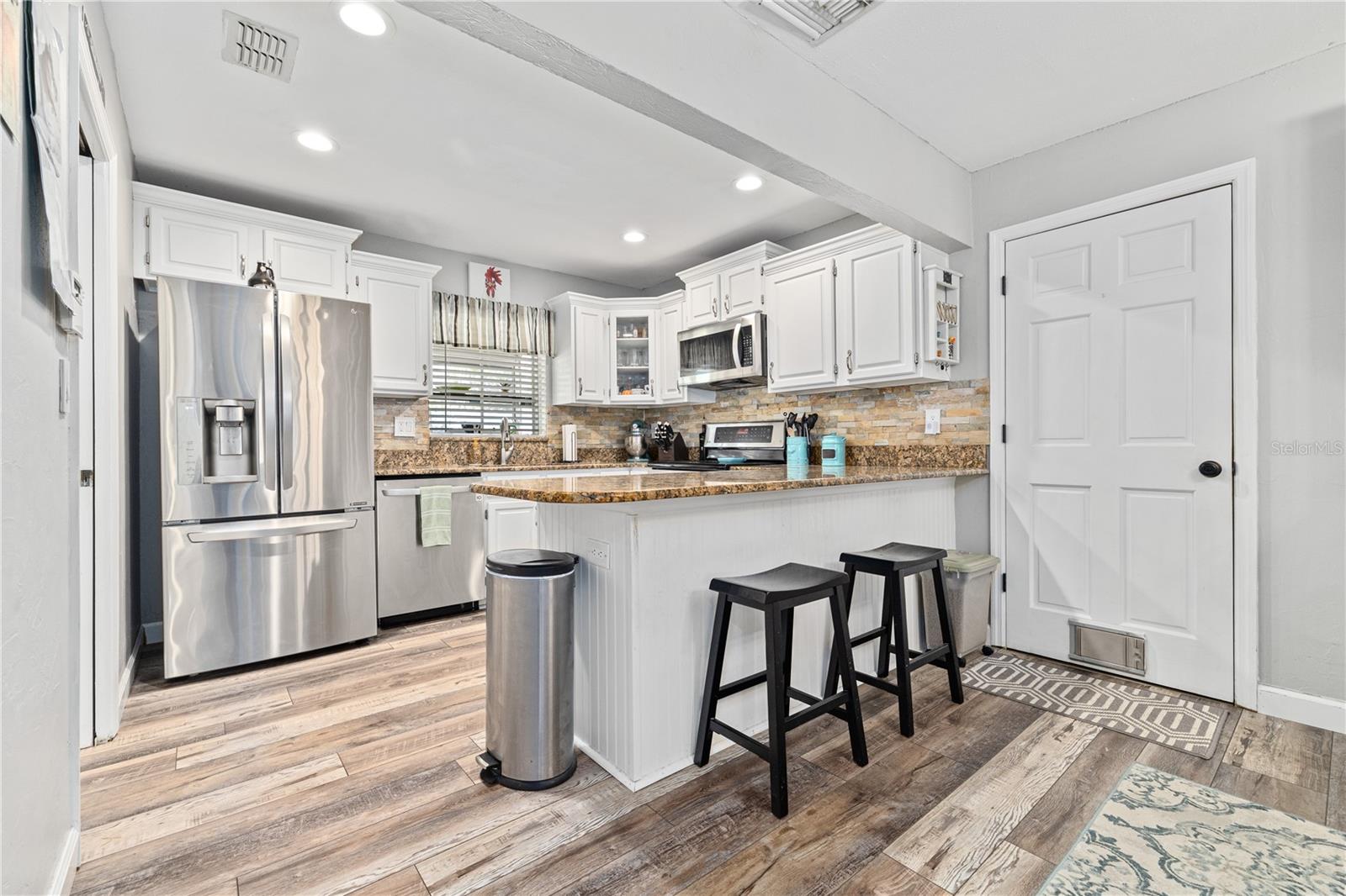 BENT TREE ESTATES-SEC B - Residential