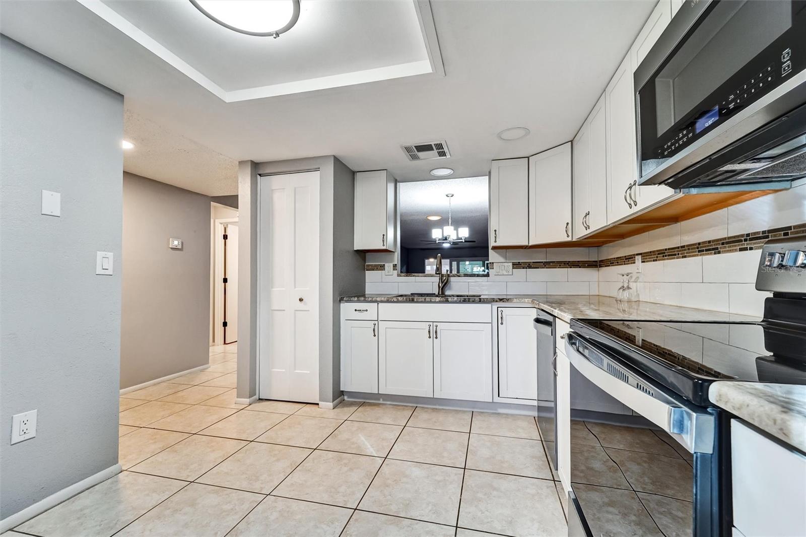 8330 HIGH POINT CIRCLE 6