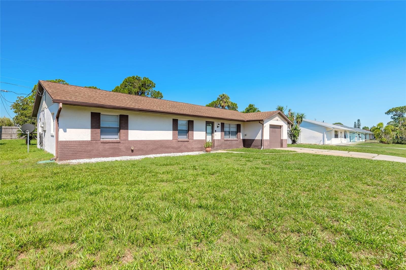 3044 PINE TREE DRIVE