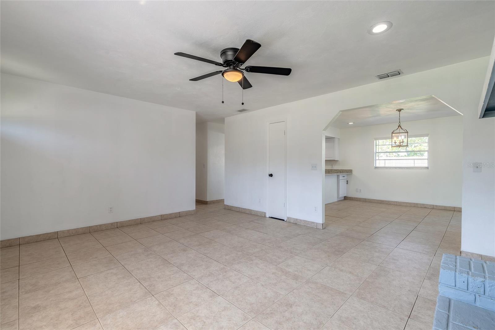 3044 PINE TREE DRIVE