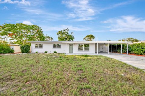 Photo of 2705 Sunnyside Street, Sarasota, FL 34239 (MLS # A4695026)