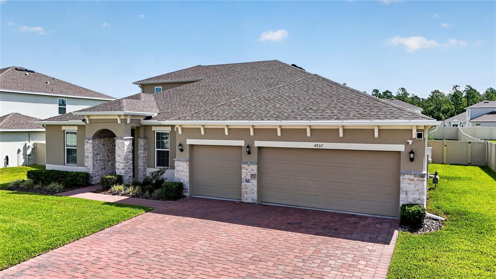 4937 GOLDEN ZENITH WAY
