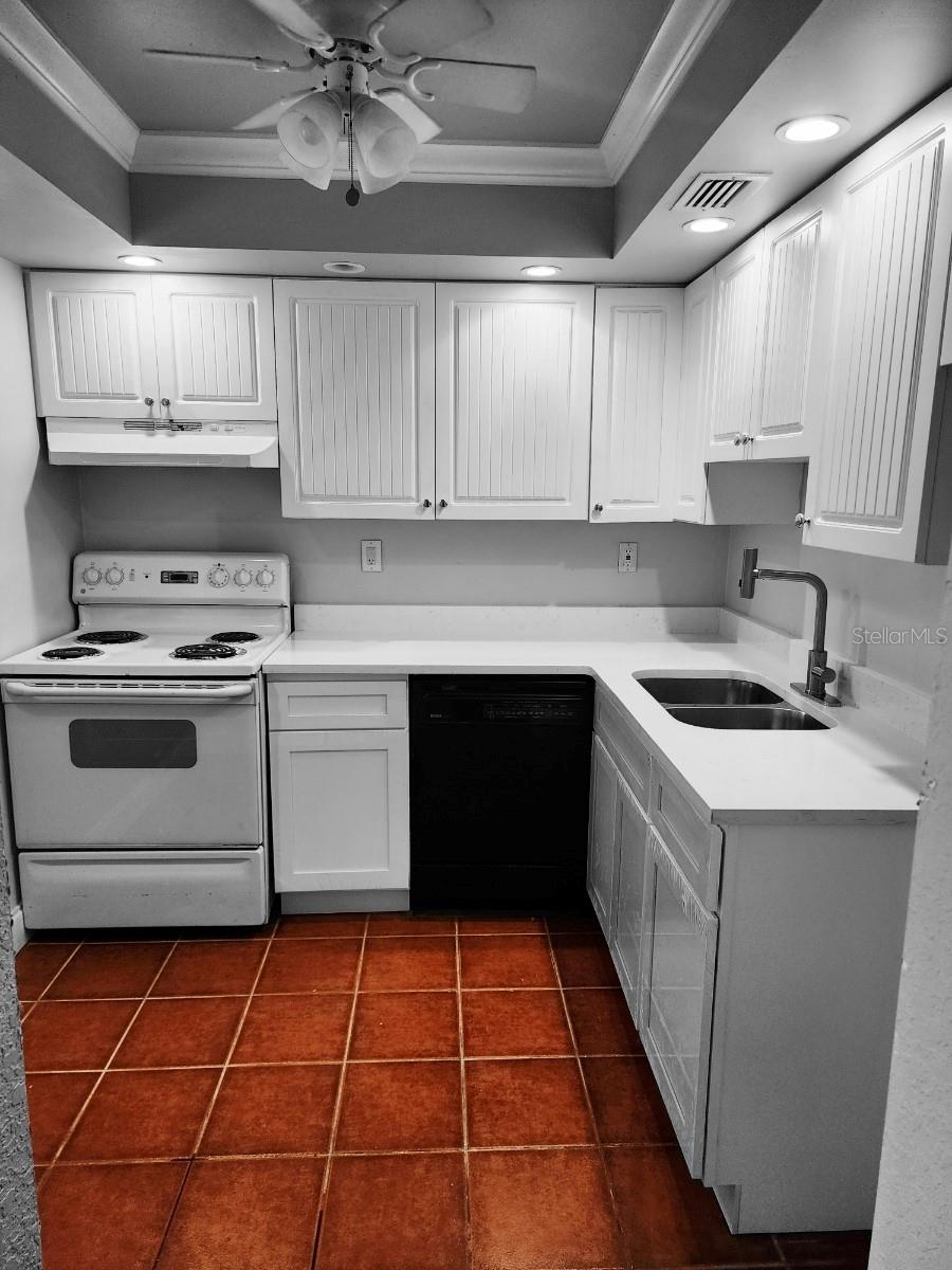 DAYTONA BEACH GOLF & COUNTRY CLUB - Residential