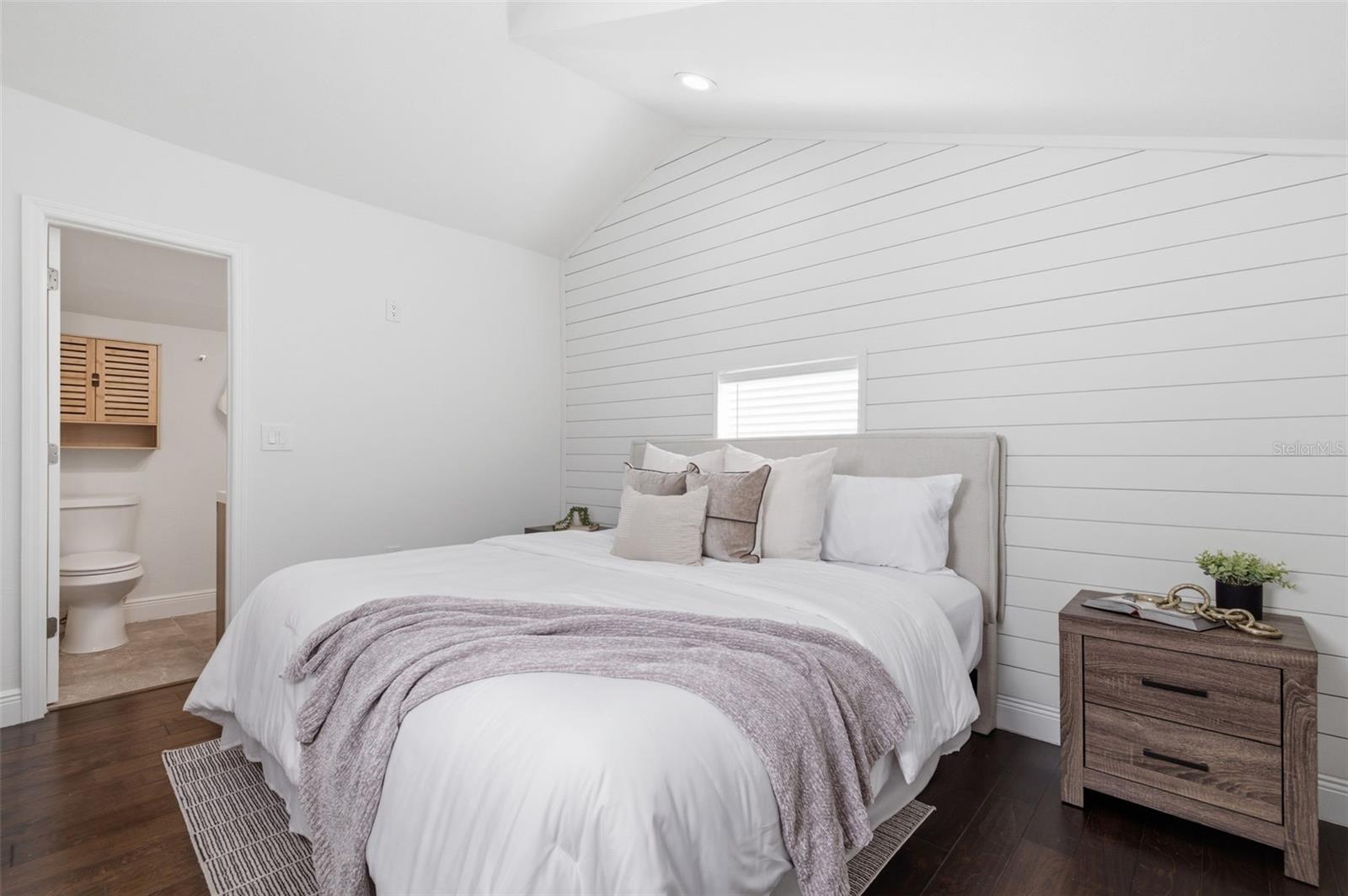 FLORAL VILLA ESTATES REP - Residential