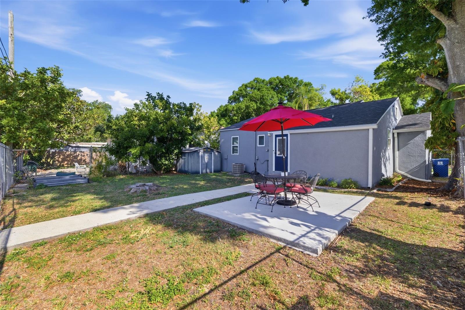 FLORAL VILLA ESTATES REP - Residential