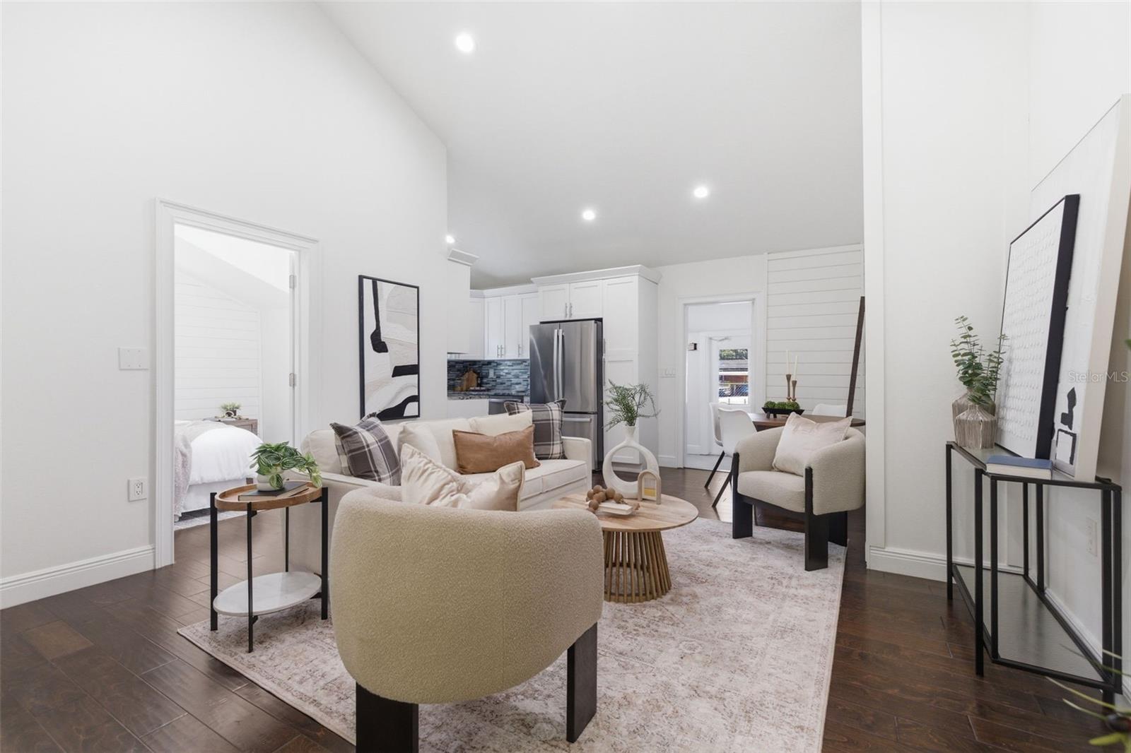 FLORAL VILLA ESTATES REP - Residential