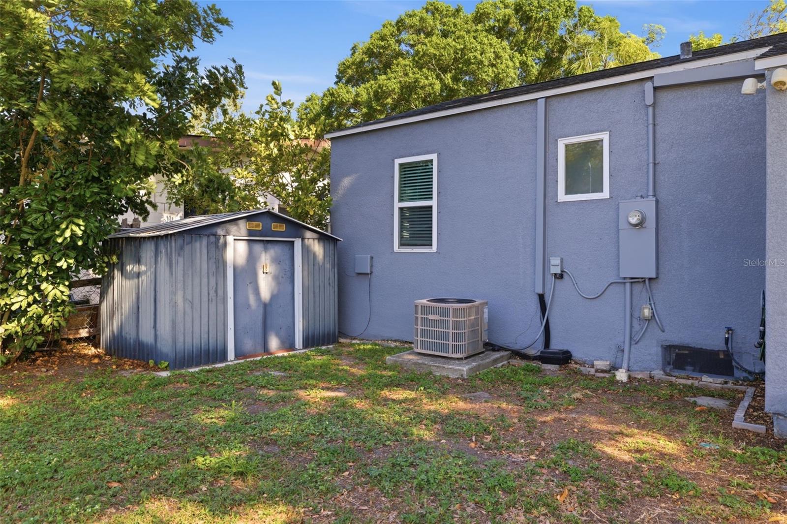 FLORAL VILLA ESTATES REP - Residential