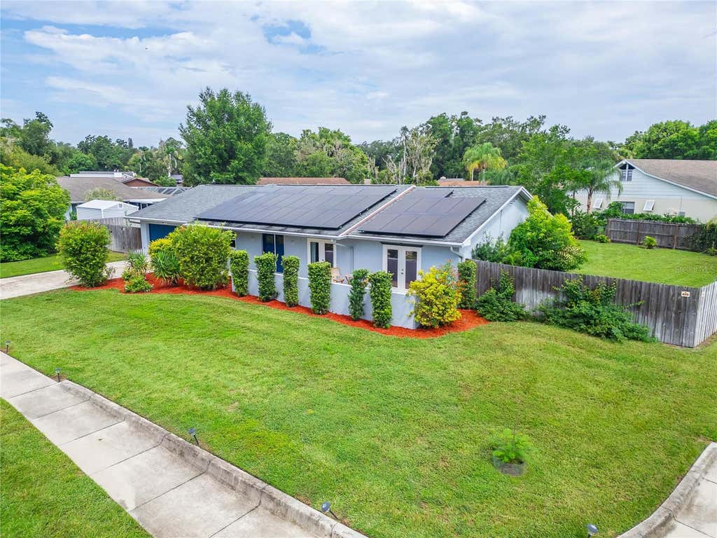 Photo of 1120 Lakemont Drive, Valrico, FL 33594 (MLS # TB8535594)
