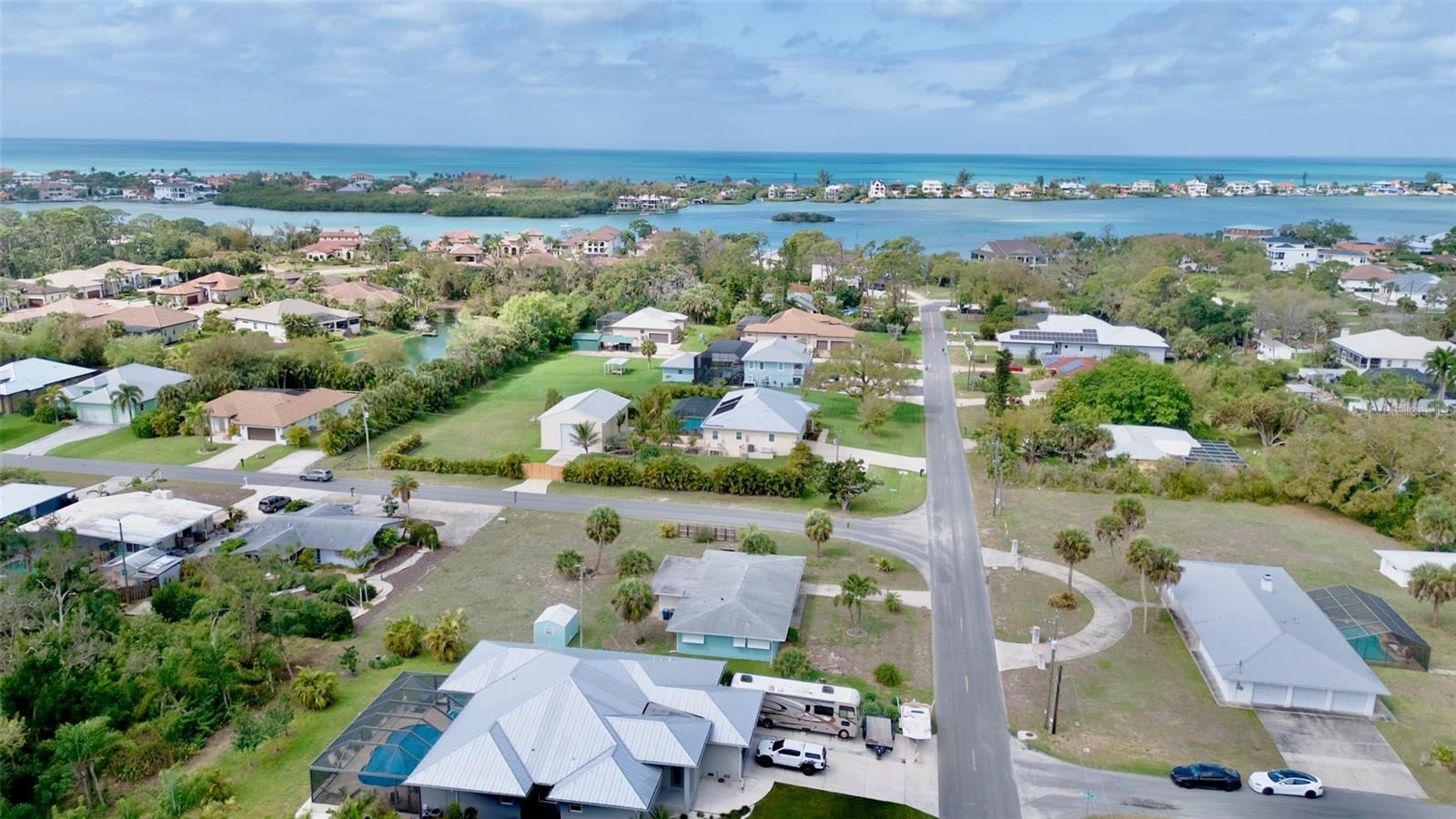 ACREAGE & UNREC - Residential