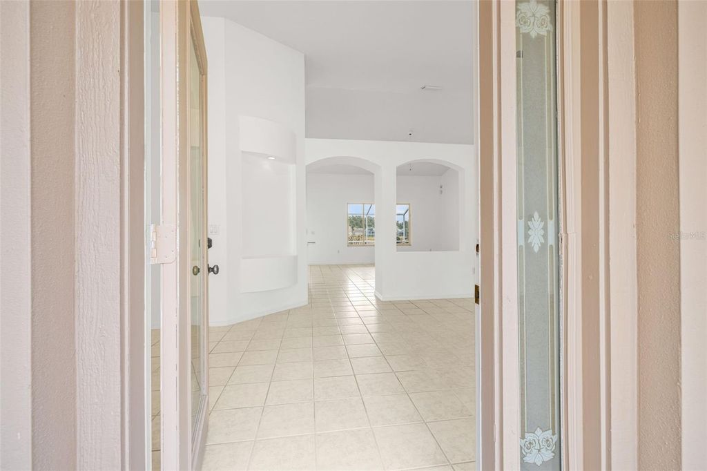 Photo of 10246 Timberland Point Dr, Tampa, FL 33647 (MLS # TB8475779)