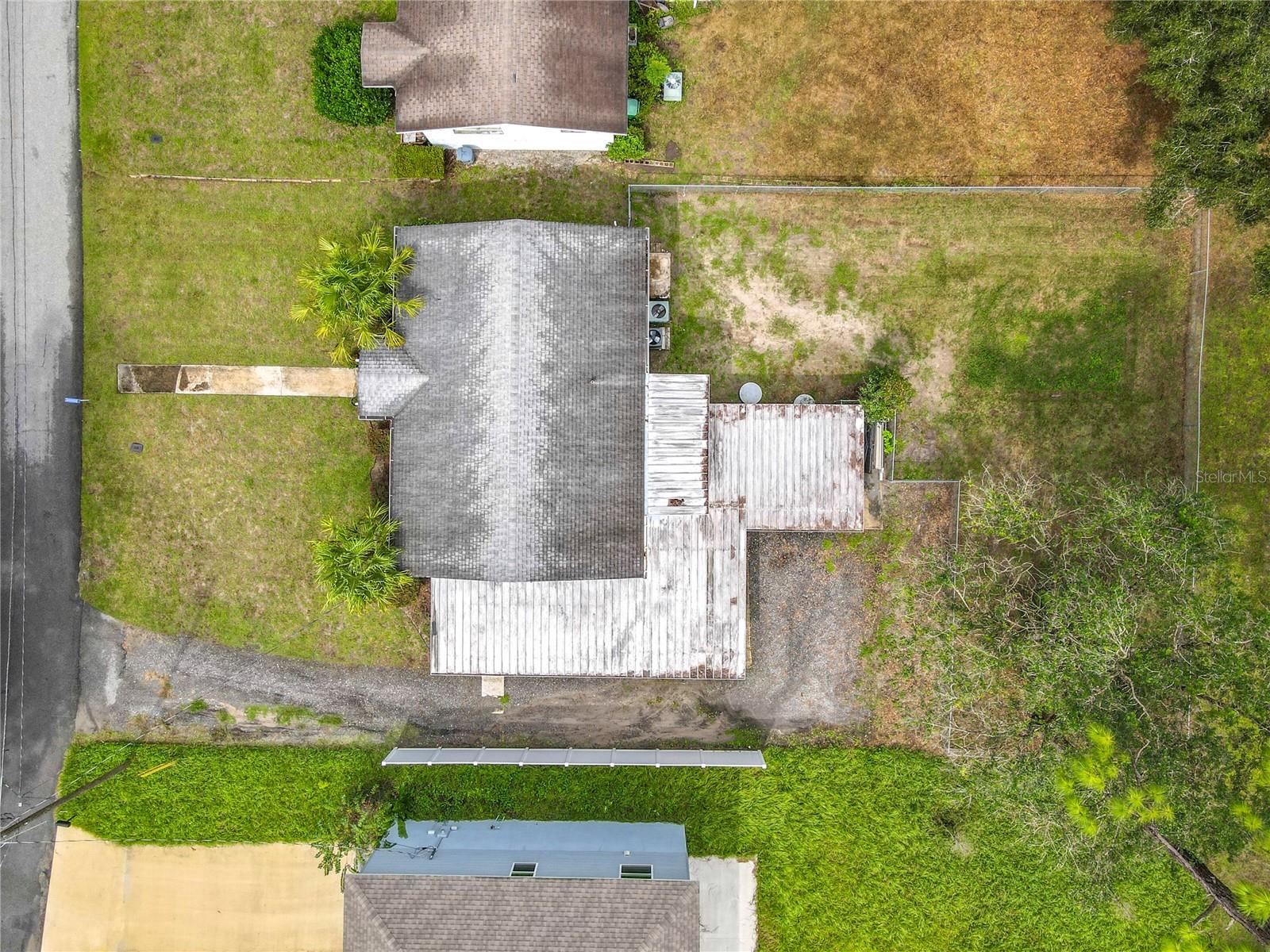 COUNTRY CLUB ESTATES - Residential