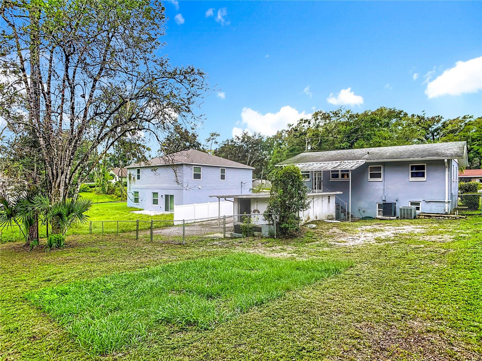COUNTRY CLUB ESTATES - Residential