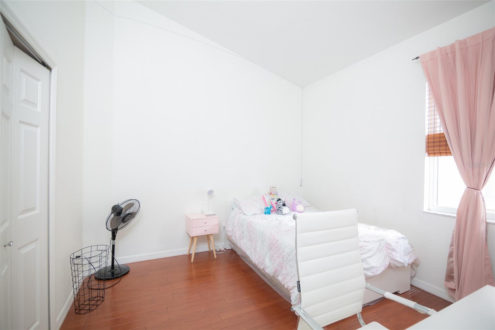 HUNTERS CREEK TR 310 - Residential Lease