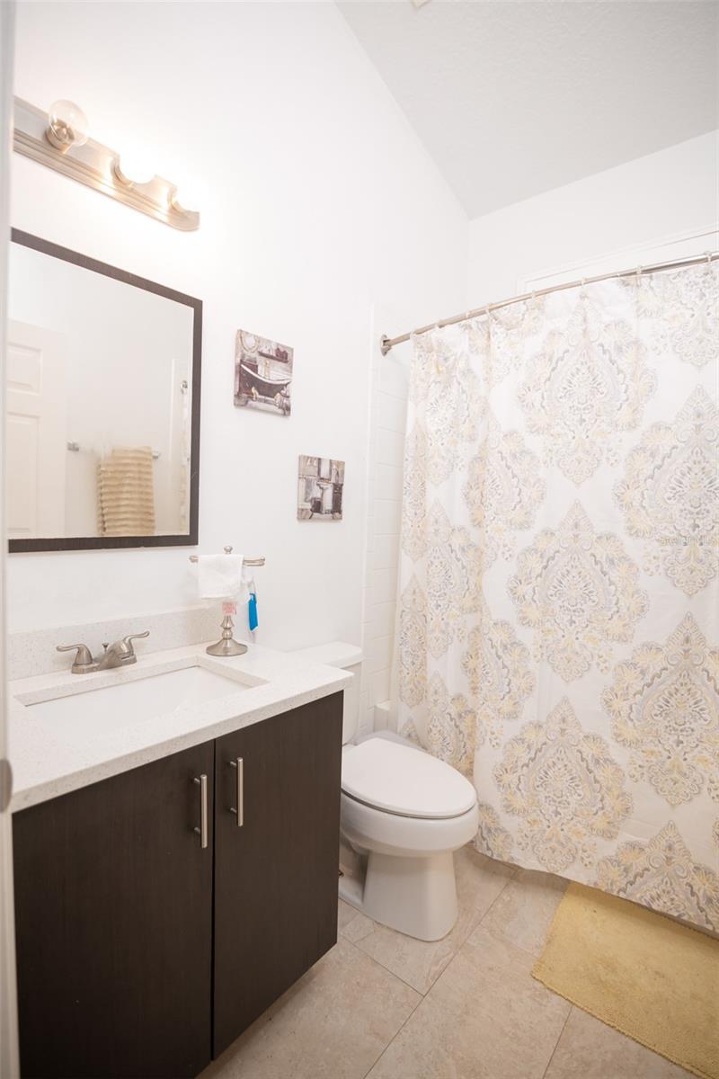 HUNTERS CREEK TR 310 - Residential Lease