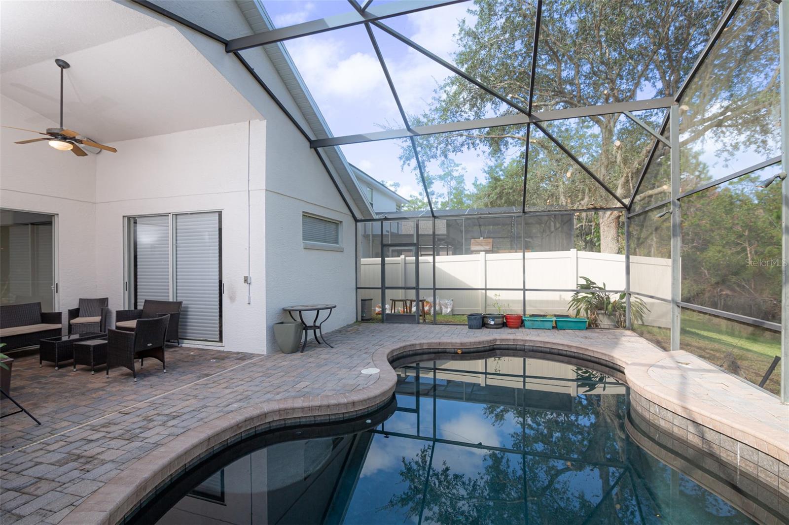 HUNTERS CREEK TR 310 - Residential Lease