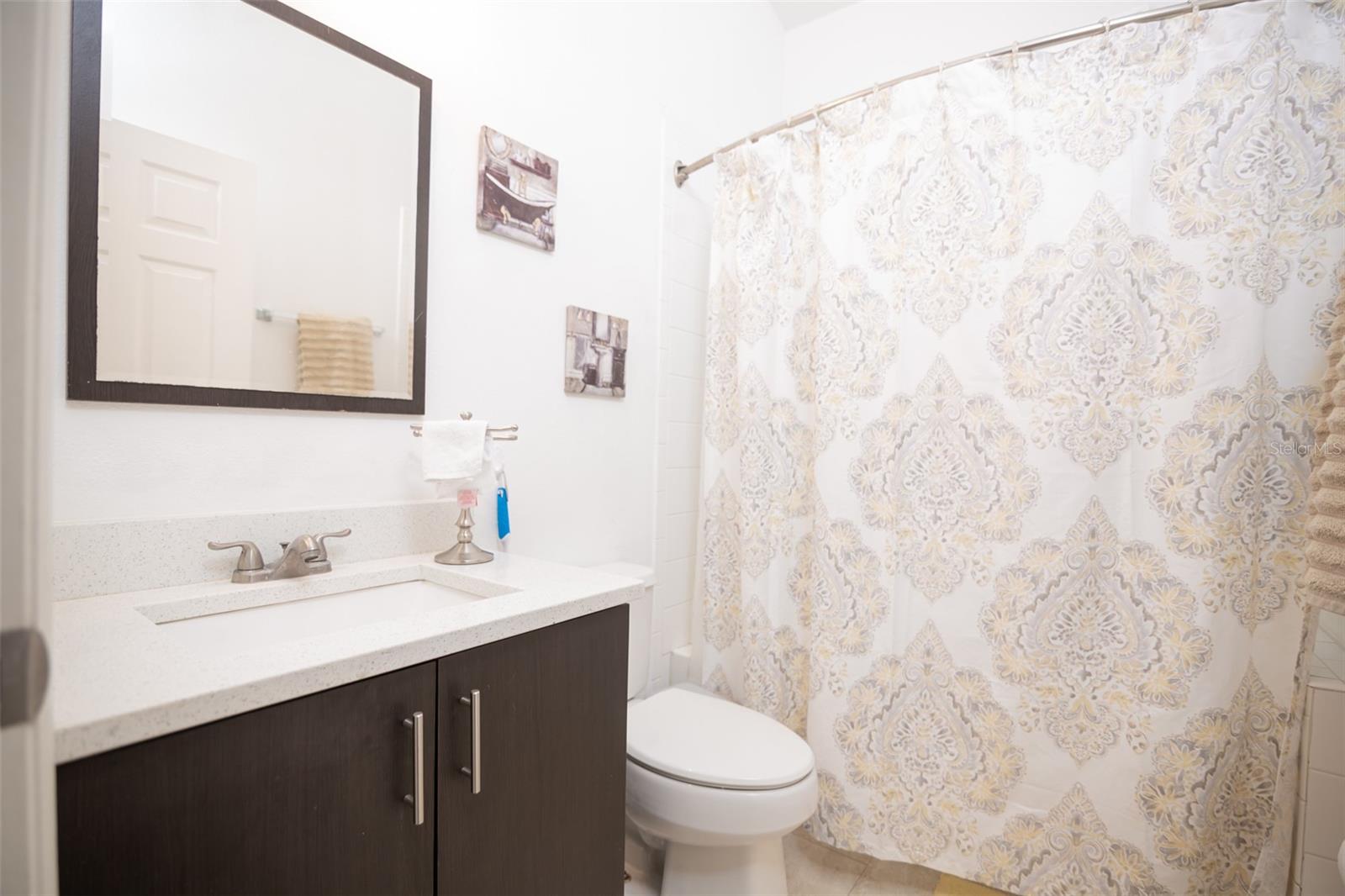 HUNTERS CREEK TR 310 - Residential Lease