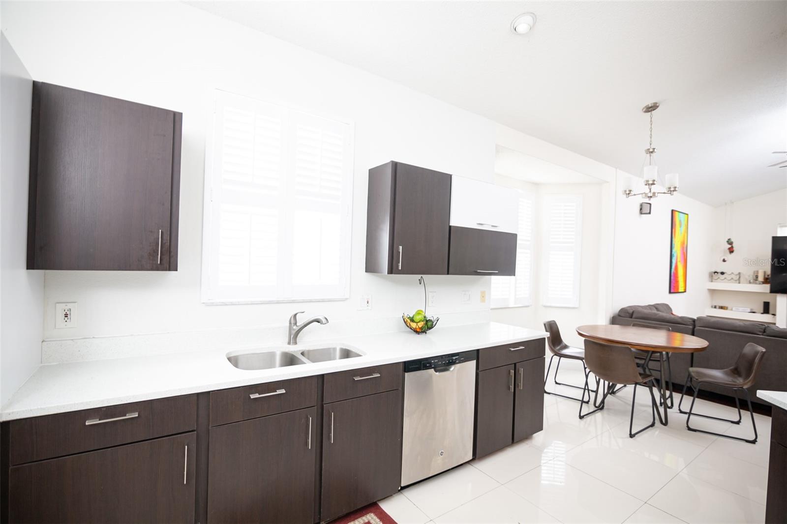 HUNTERS CREEK TR 310 - Residential Lease