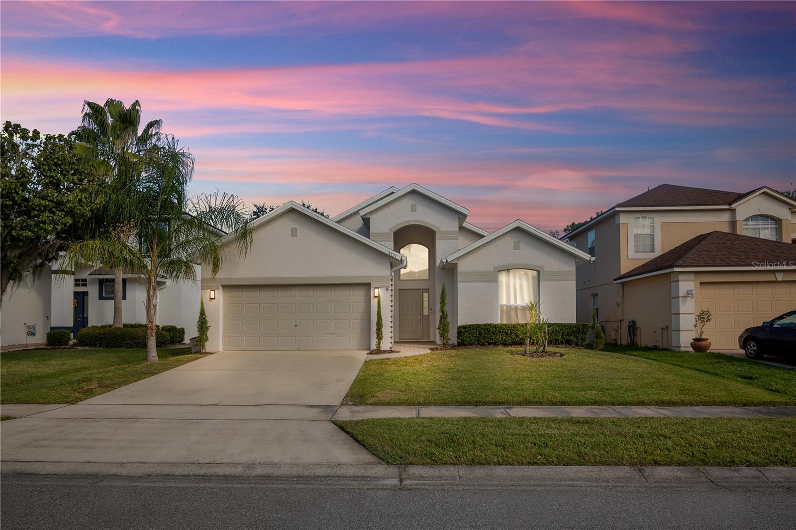 HUNTERS CREEK TR 310 - Residential Lease