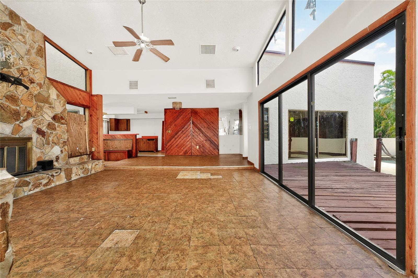 TIERRA CORONADO - Residential