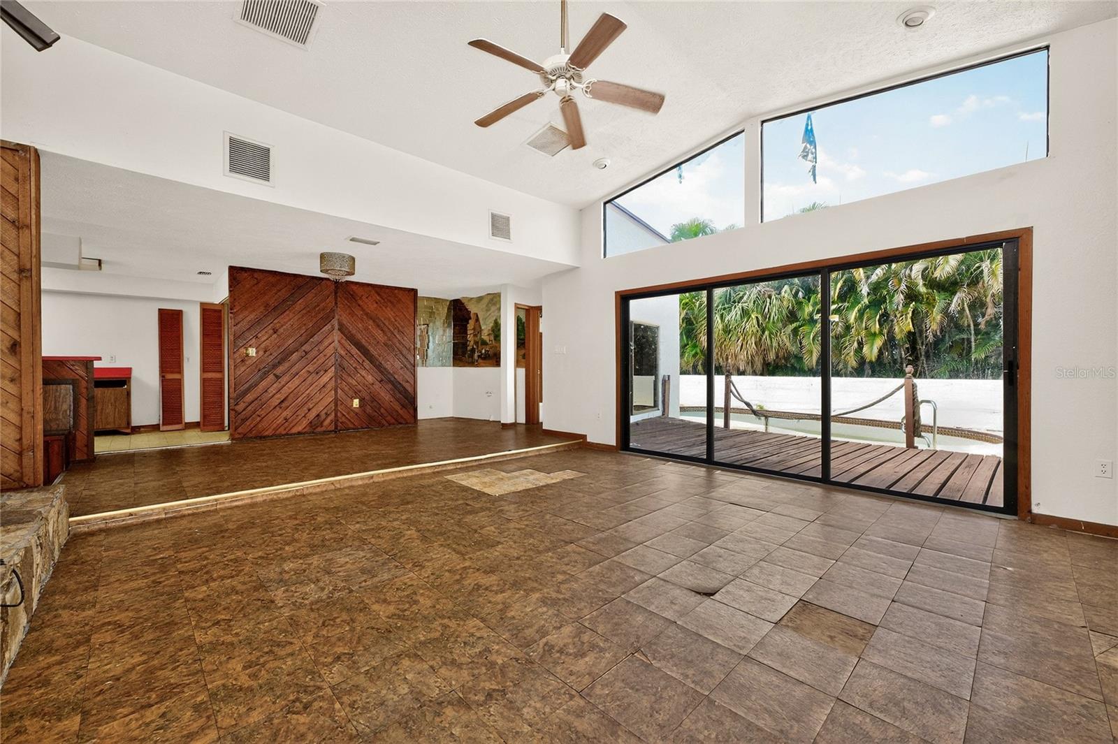 TIERRA CORONADO - Residential