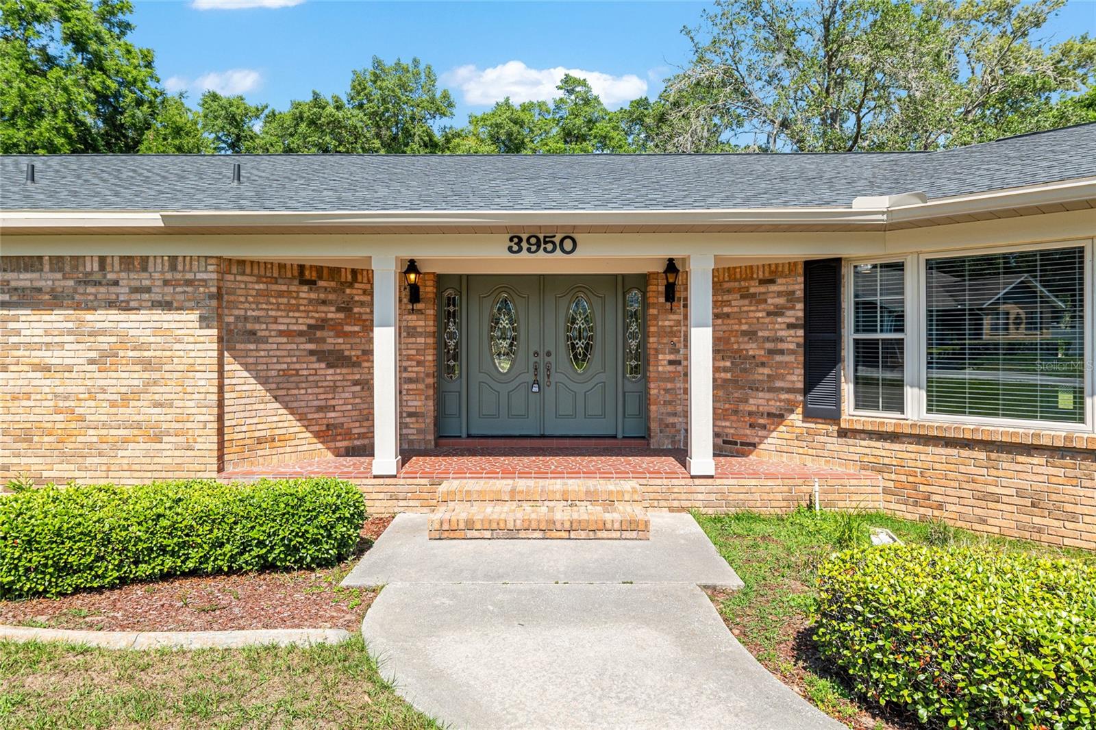 3950 SE 10TH LANE