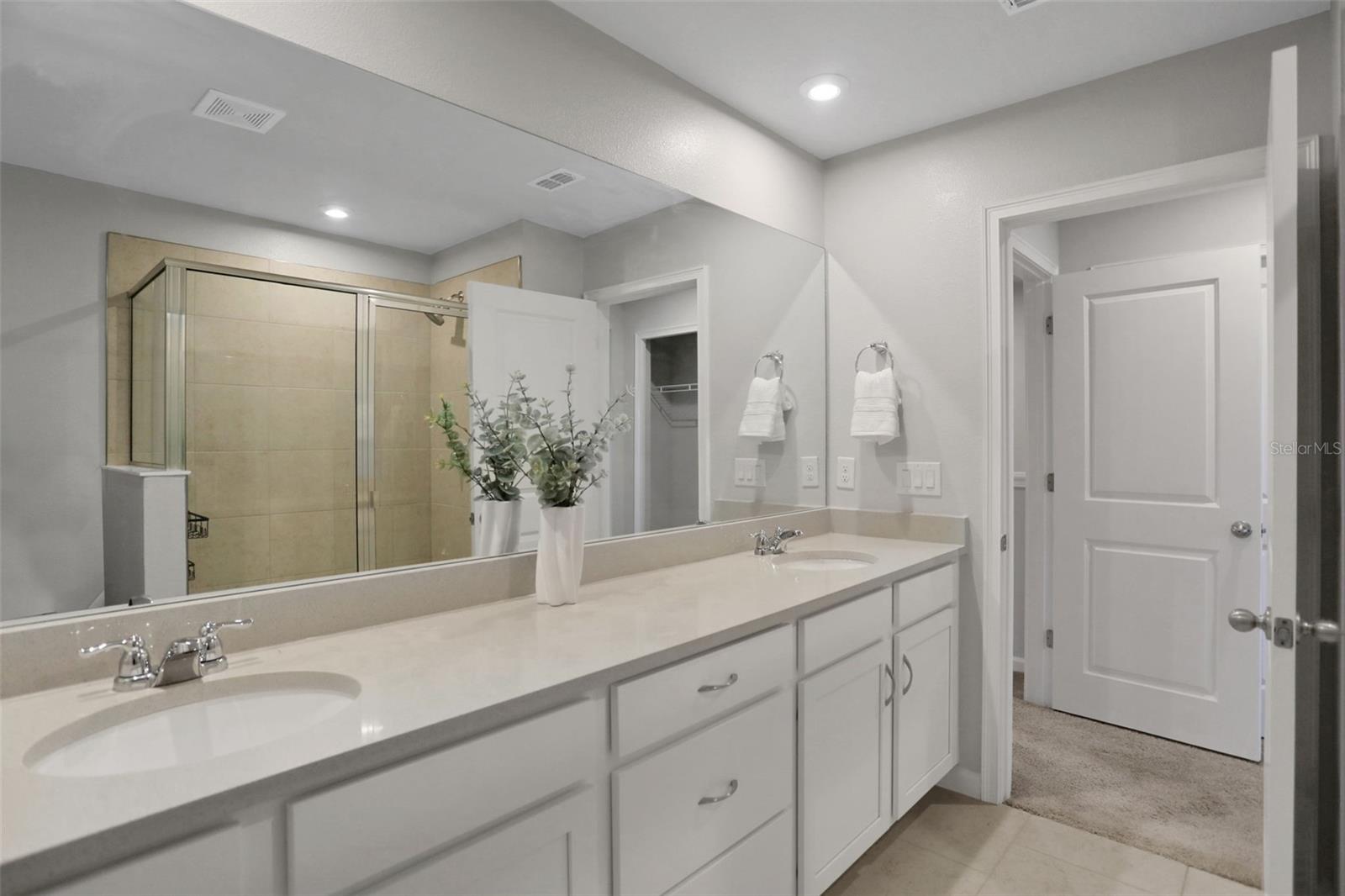 TWIN CRKS/CHAPEL XINGS - Residential