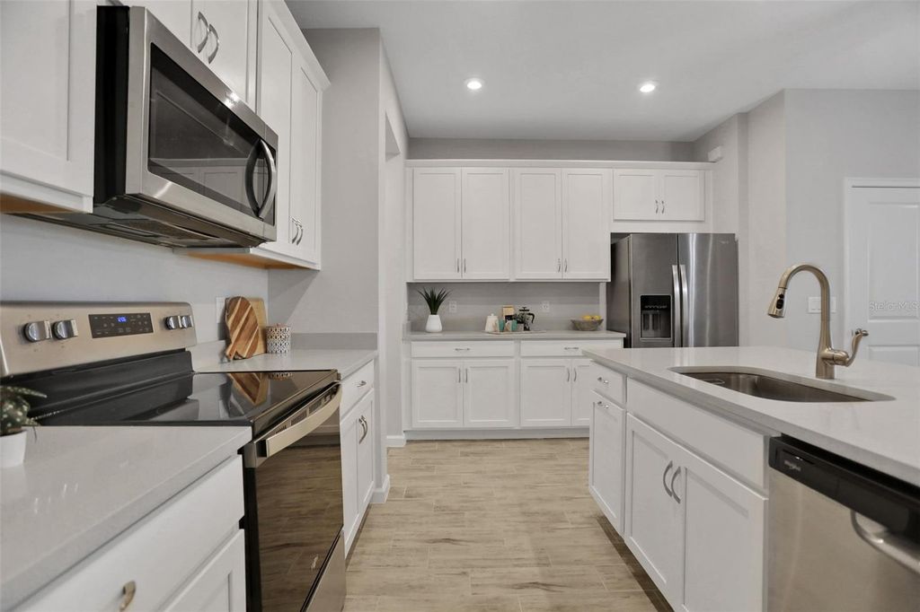 Photo of 5615 Brooklet Woods Drive, Wesley Chapel, FL 33545 (MLS # TB8467272)