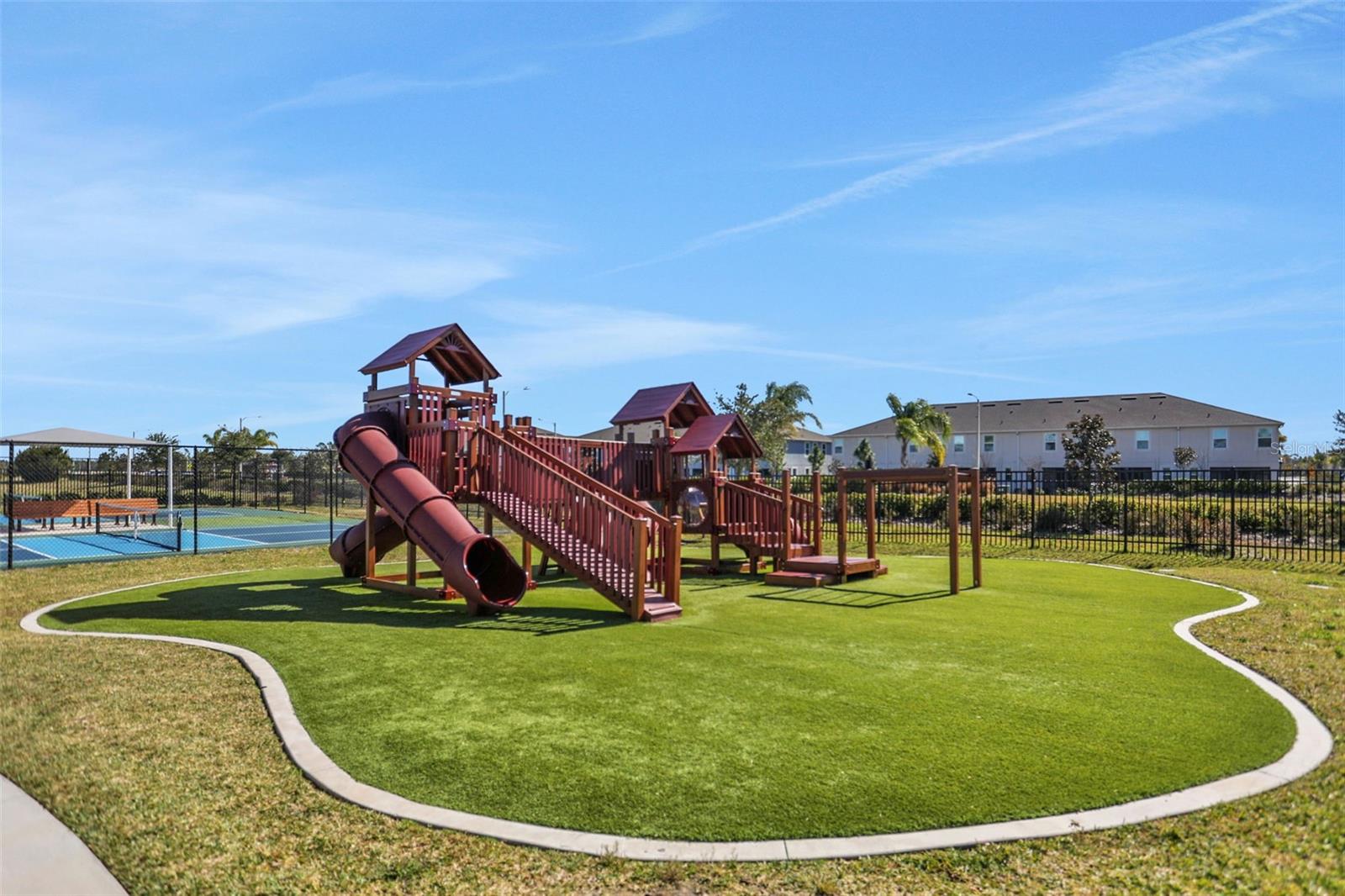 TWIN CRKS/CHAPEL XINGS - Residential