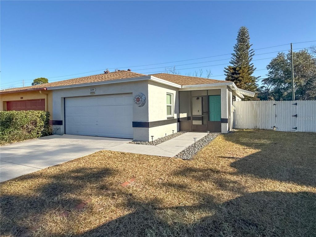 Photo of 3209 Royal Street, Winter Park, FL 32792 (MLS # O6382371)