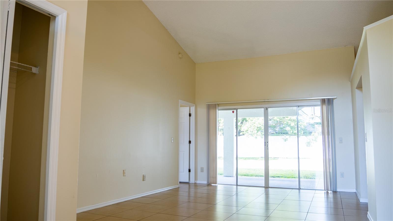 SOUTHCHASE - Residential