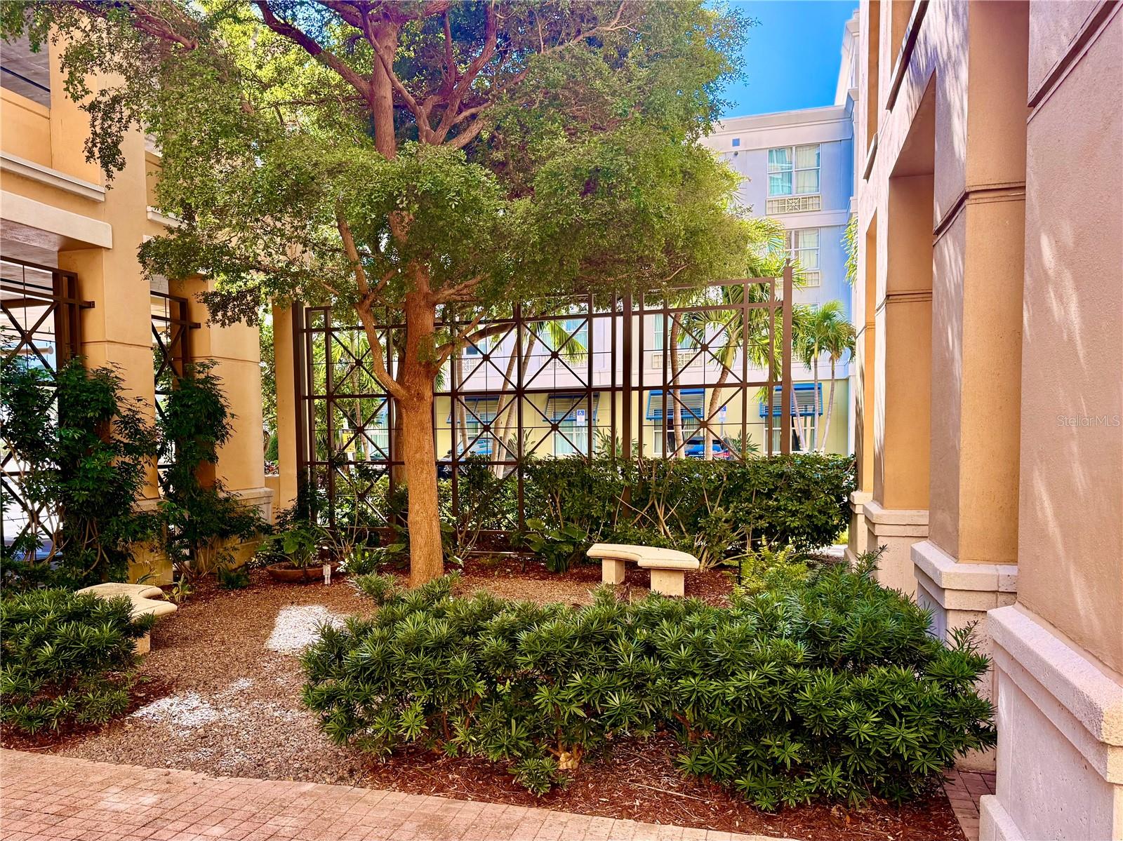 RENAISSANCE 1 - Residential