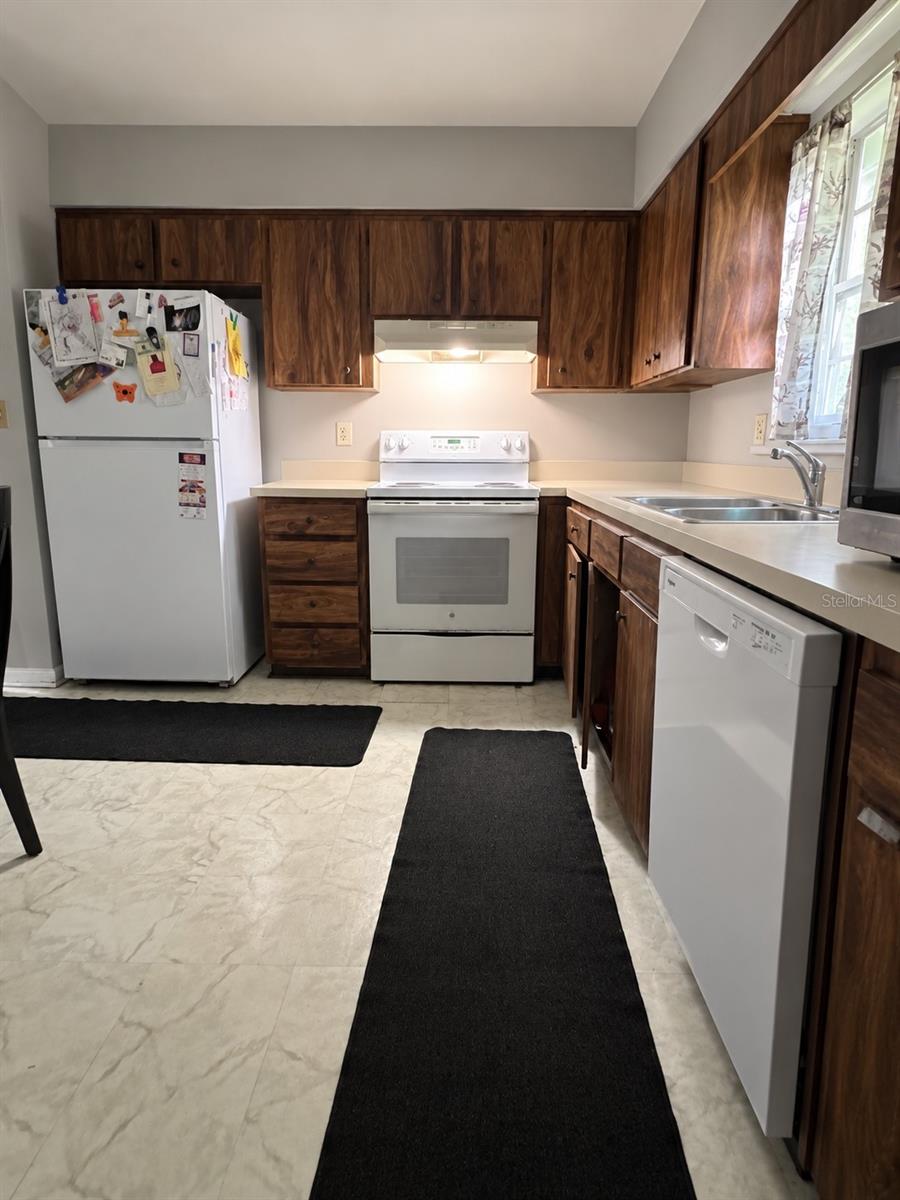 6503 NW 27TH STREET