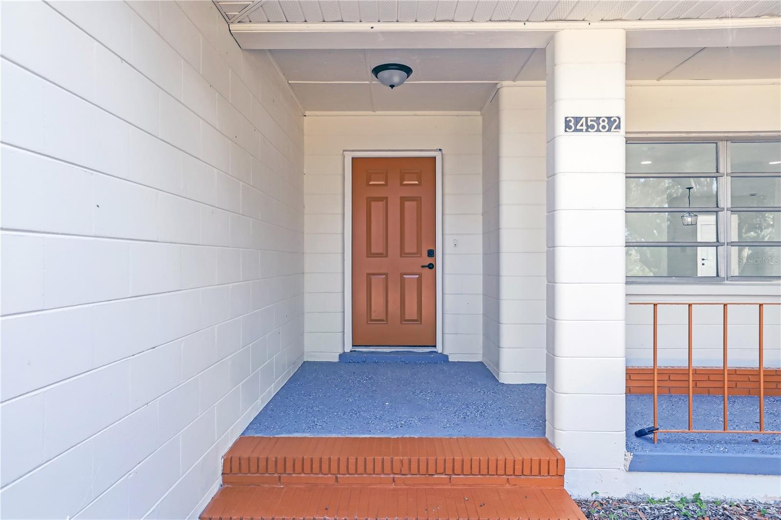 LAKEWOOD - Residential