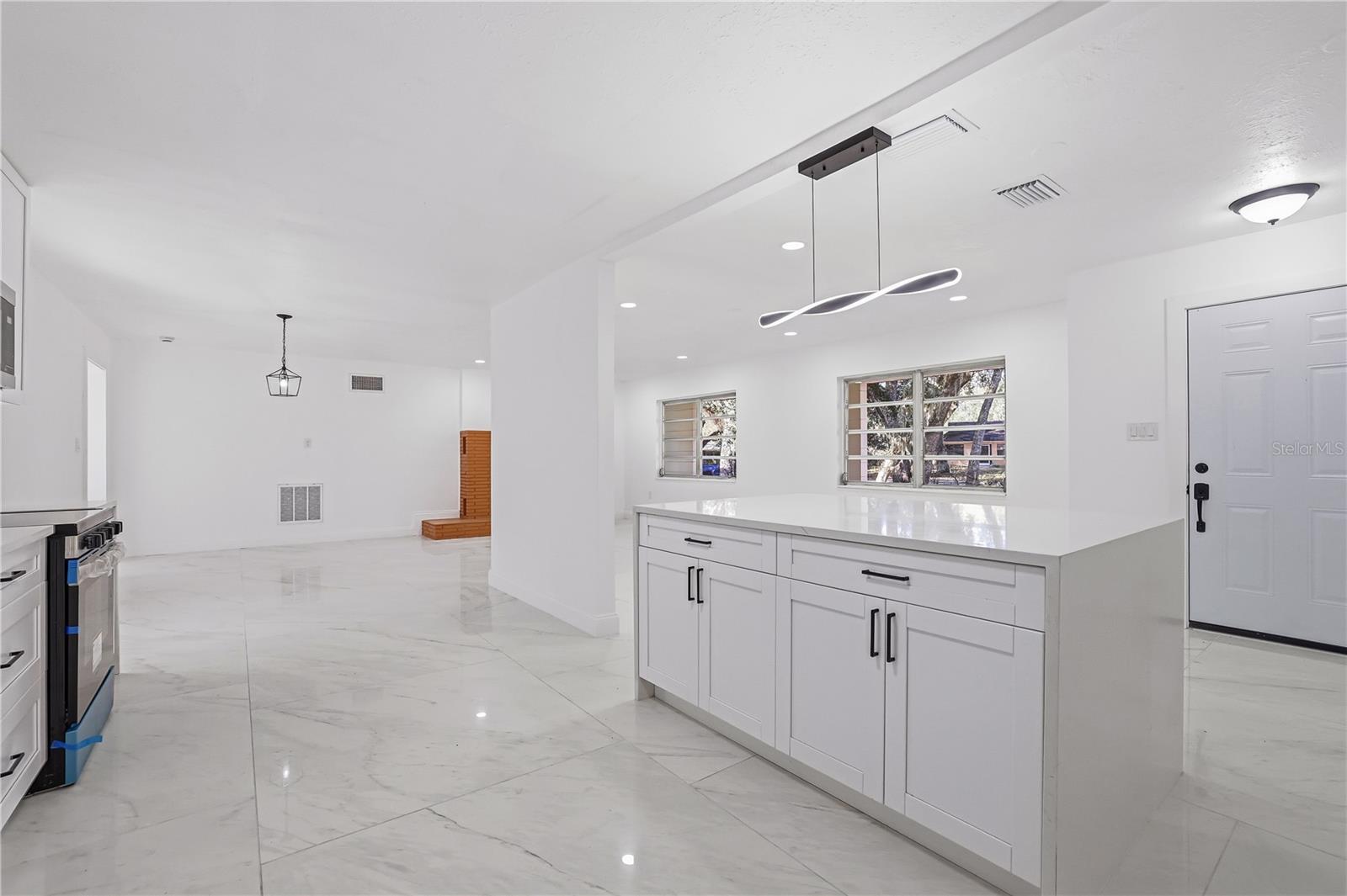 LAKEWOOD - Residential