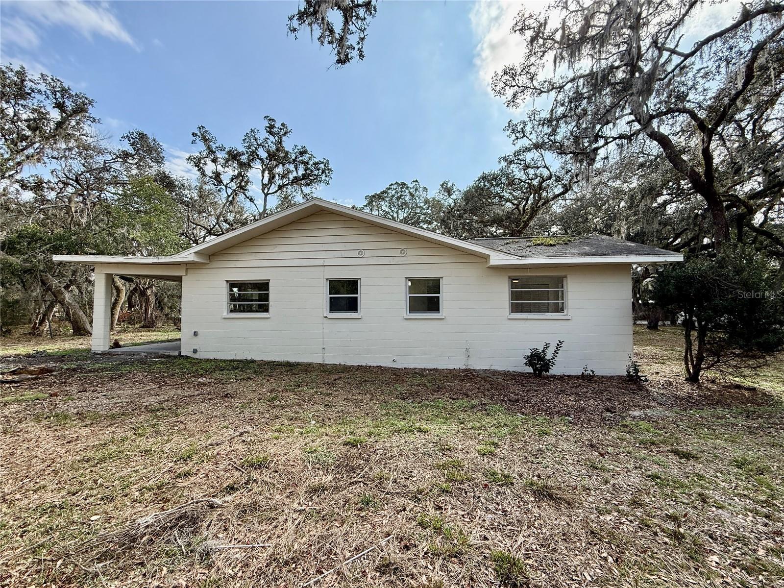 LAKEWOOD - Residential