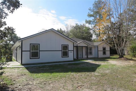 Photo of 21315 NE 35th Place, Hawthorne, FL 32640 (MLS # GC537493)