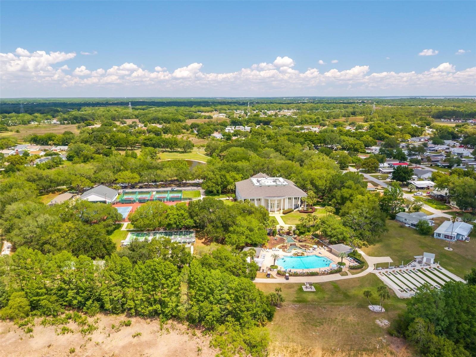 THE PLANTATION AT LEESBURG RIVERWALK VILLAGE - Residential