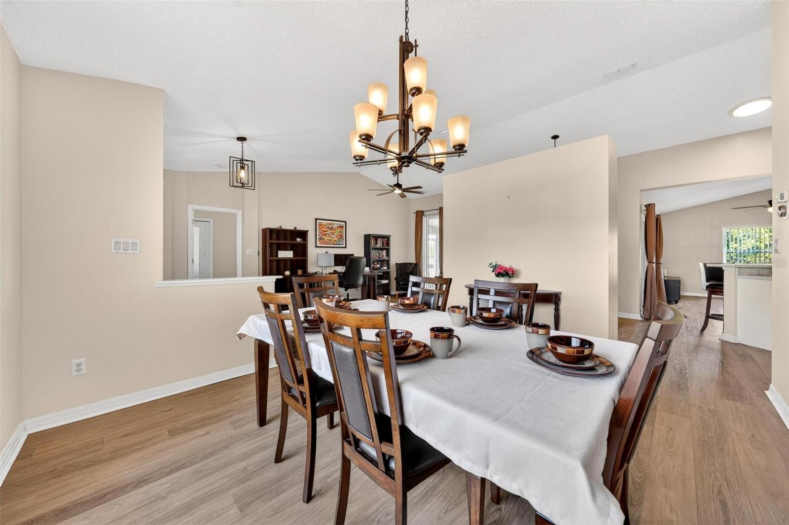 THE PLANTATION AT LEESBURG RIVERWALK VILLAGE - Residential