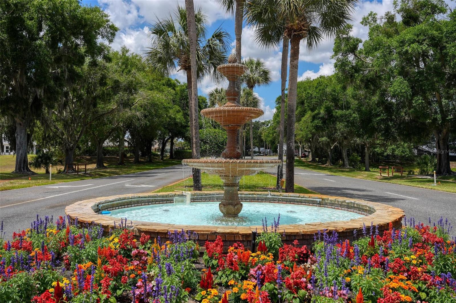 THE PLANTATION AT LEESBURG RIVERWALK VILLAGE - Residential