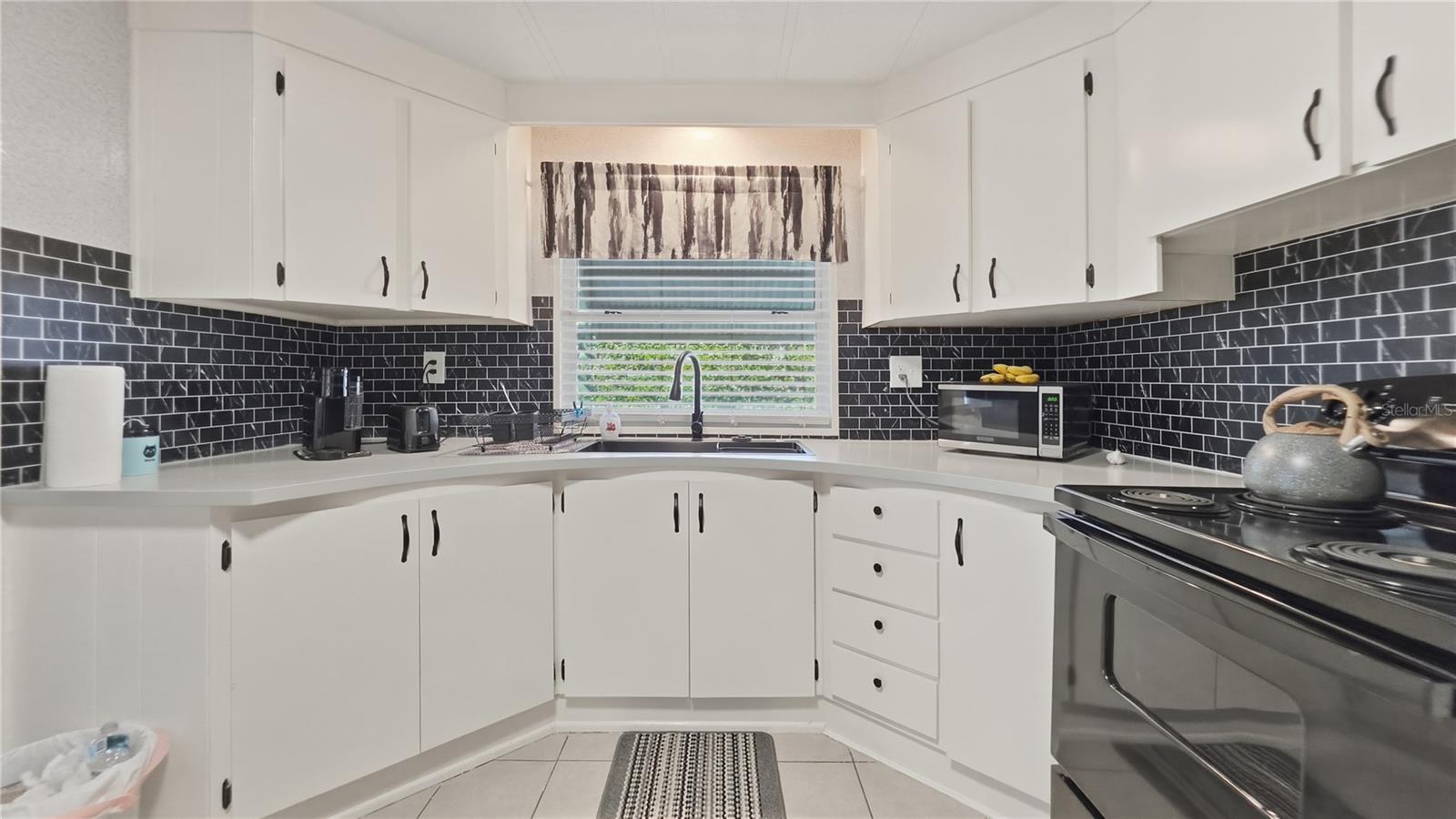 TANGLEWOOD MOBILE VILLAGE - Residential