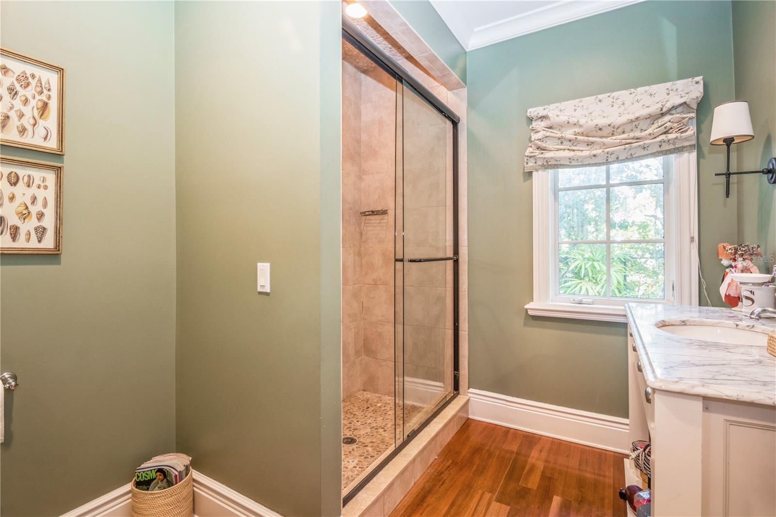 ADAMS GROVE - Residential