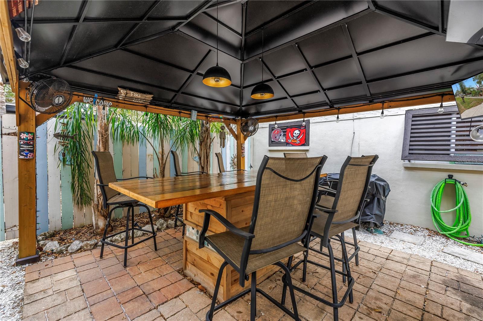 BIG ACRES - Residential Income