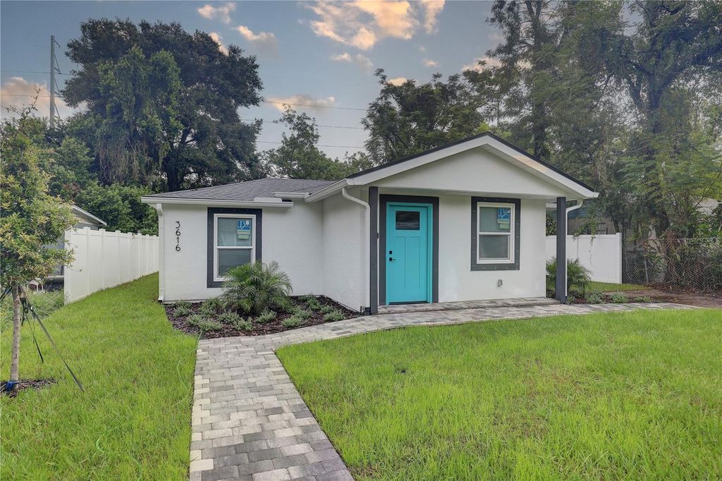 Photo of 3616 Lindell Avenue, Tampa, FL 33610 (MLS # TB8421046)